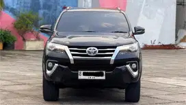 Toyota Fortuner VRZ 2.4 Diesel 2018 Hitam