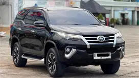 Toyota Fortuner VRZ 2.4 Diesel 2018 Hitam • LOW KM