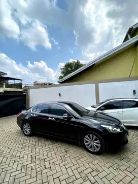 Honda Accord 2011 Bensin