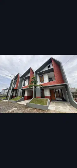 Dijual Rumah 2 lantai dekat Cibinong City Mall Bogor