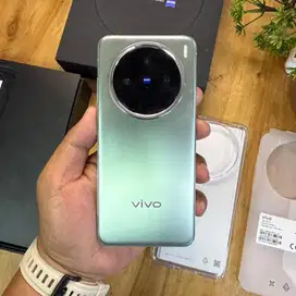 Vivo X200 5G 12/256GB Green Super Mulus Like new Garansi resmi