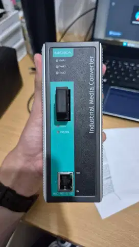 Moxa IMC-101-S-SC-T-IEX industrial ethernet-to-fiber singlemode SC con