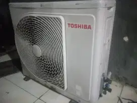 Ac outdor 1/2 PK ORI pabrik Toshiba punya ,jual unit ajh ok psang ok