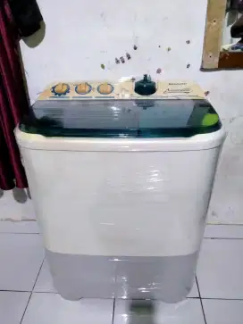 Mesin cuci merek Sharp kap 7kg