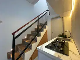 over cepet rumah 2 Lantai dkt Jl raya Bedahan sawangan