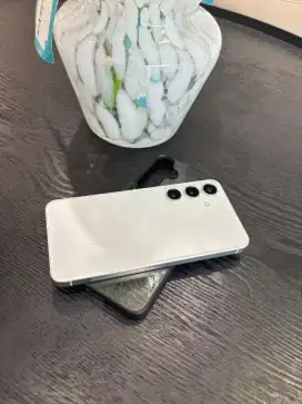 Samsung S24 5G white 8/256 sein