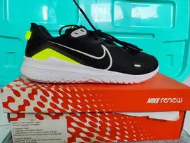 NIKE Renew Ride