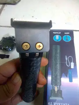 alat cukur jenggot kumis bisa cas murah meriah