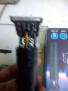 alat cukur rambut kecil bisa dicas