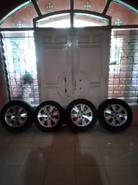 Jual CM Ban Velg Alpard