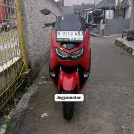 Yamaha nmax Conekted 2022 km 18 ribu
