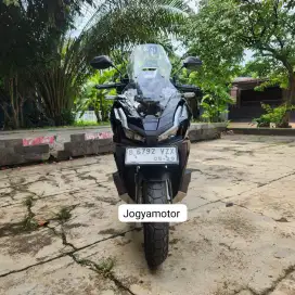 Honda adv 160 2024 km 6 ribu