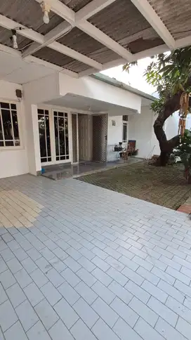 Rumah Siap Huni Dan Strategis Di Pulomas Jakarta Timur S2168