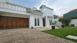 Dijual Rumah Cilandak Barat Jakarta Selatan MODERN CLASSIC