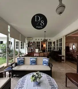Rumah SIMPRUG GOLF SENAYAN. LT.914/LB.700. 5BR. 4Bath. Harga 69,5M