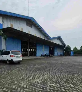 Gudang Kebomas, Gresik