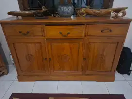 Buffet jati clasic
