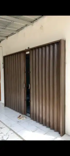 FOLDING GATE DAN ROLLING DOOR MURAH