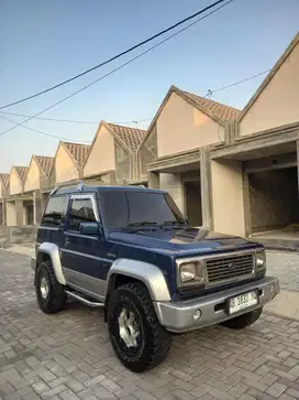 Feroza 1.6 Bensin Manual Biru Favorit Original