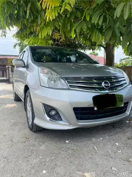Dijual mobil grandlivina matic ultimate