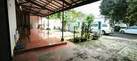 Dijual rumah di Jl Cisanggiri - Kebayoran Baru - Jaksel