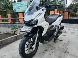 Honda adv 160 th 2023 DP mulai 1 jt an Broo