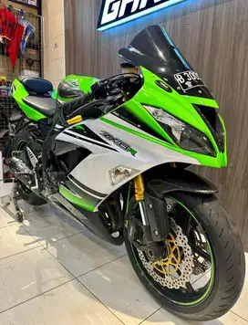 Kawasaki zx636 anniversary abs rare item
