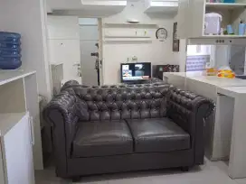 Dijual murah apartemen Bassura 2 bedroom furnished (SHM)