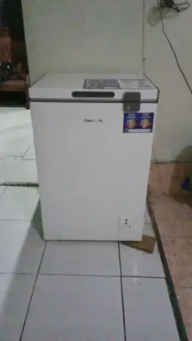DIJUAL FREZER MERK CHANGHONG 100L