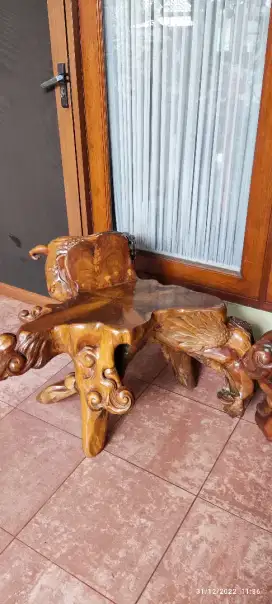 Set kursi akar jati