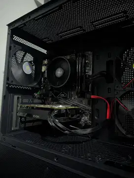 PC Ryzen 5 5600GT 16GB 256GB