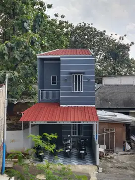 Rumah cash kpr baru 2 lantai 2 kamar tidur 2 kamar mandi 2 mobil