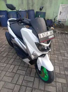 Nmax putih 2018 awal