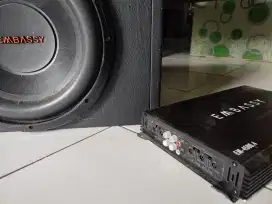 Subwoofer dan ampli mobil