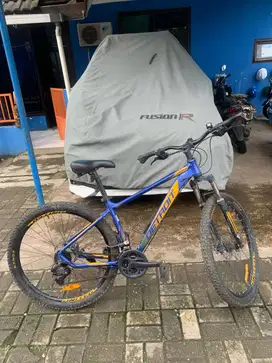 Sepeda mtb UNITED 27.5''