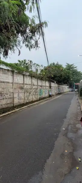 Dijual Tanah Luas 807 m² di Graha Raya Bintaro Strategis