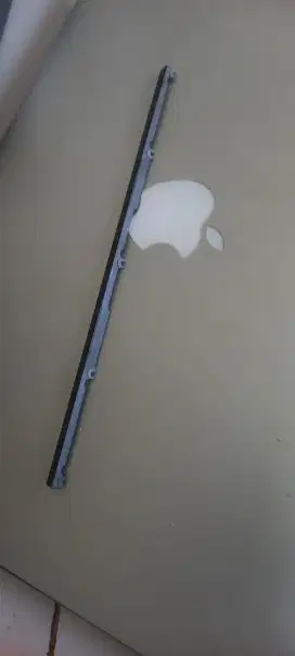 Macbook air 2020 A2179 13 inch intel List cover bawah lcd