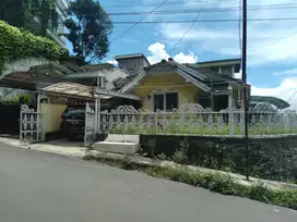 Rumah terawat panorama Jatinangor