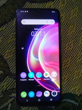 Vivo V21 5G RAM 8/128GB minus Retak
