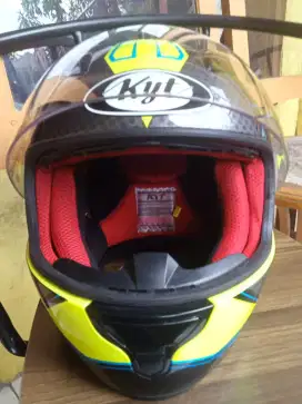 Jual cepat helm rull face KYT RC7