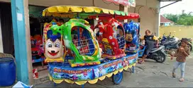 Odong Kereta Panggung Helly