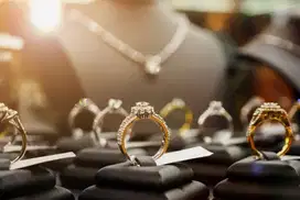 Lowongan staff wanita jaga toko accesoris kedoya raya