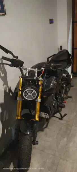 Yamaha street fighter fz1
