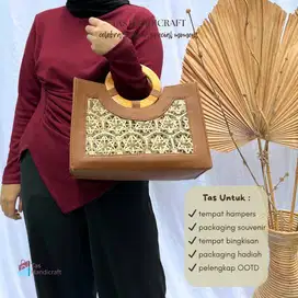 Tas Hampers Kulit Sintetis Bambu Handle Kayu Eksklusif Custom Terlaris