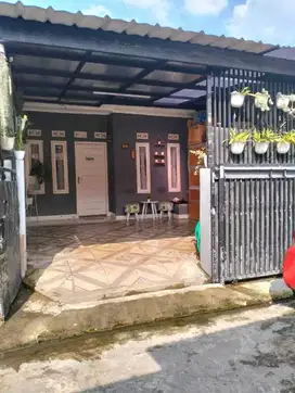 Rumah minimalis 2 kamar di Rancamanyar Bandung dekat Almaas