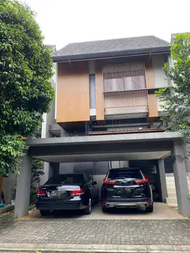 Dijual rumah baru Greenwich bsd Tomy ie