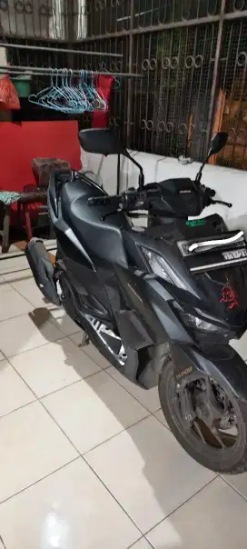 Vario 160 ABS, HITAM DOP