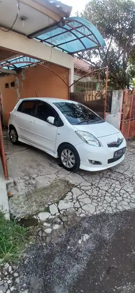 Toyota Yaris S Limited