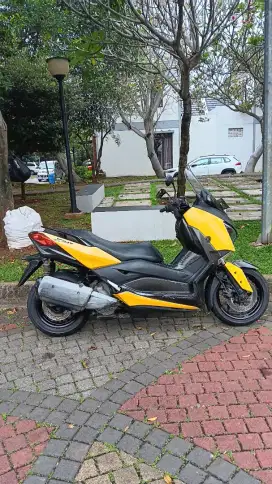 Xmax kuning 2017 bsd tangerang
