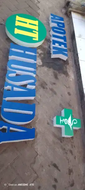 Huruf Letter Akrilik Nyala